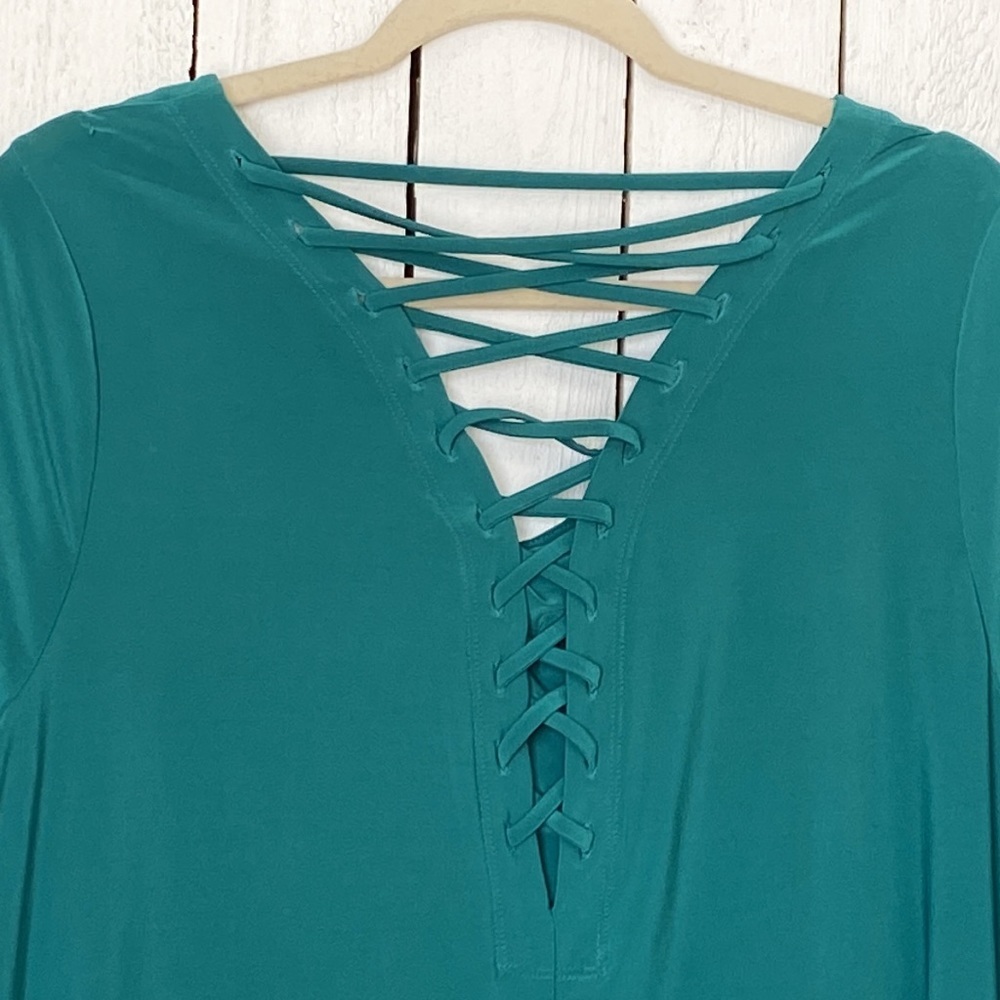 Cato Dress - Picture 5 of 7